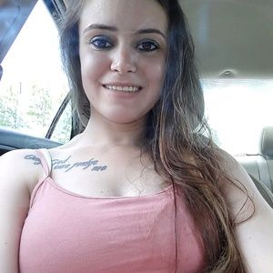 Meet your Posher, Cassandra